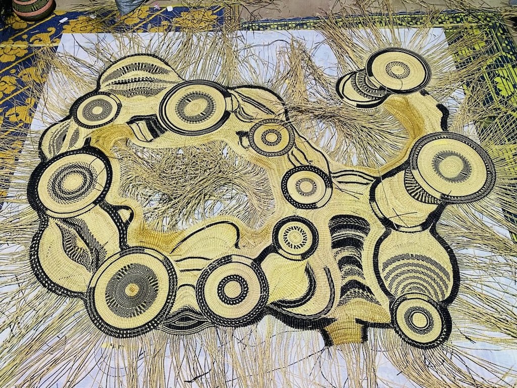 Gurunsi Oval by Alvaro Catalan de Ocon