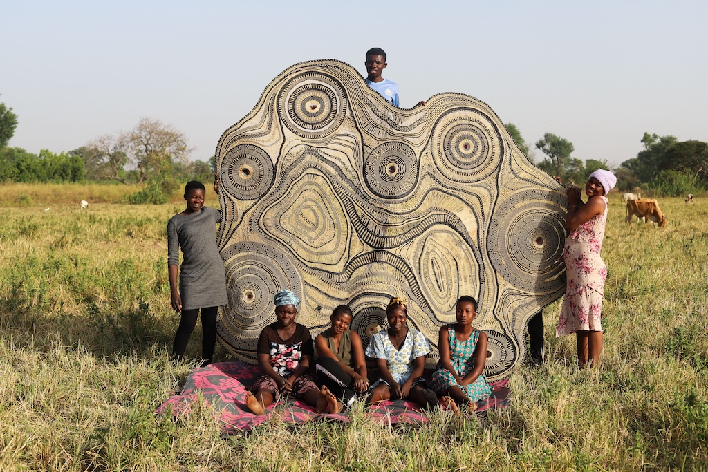 Gurunsi Oval by Alvaro Catalan de Ocon